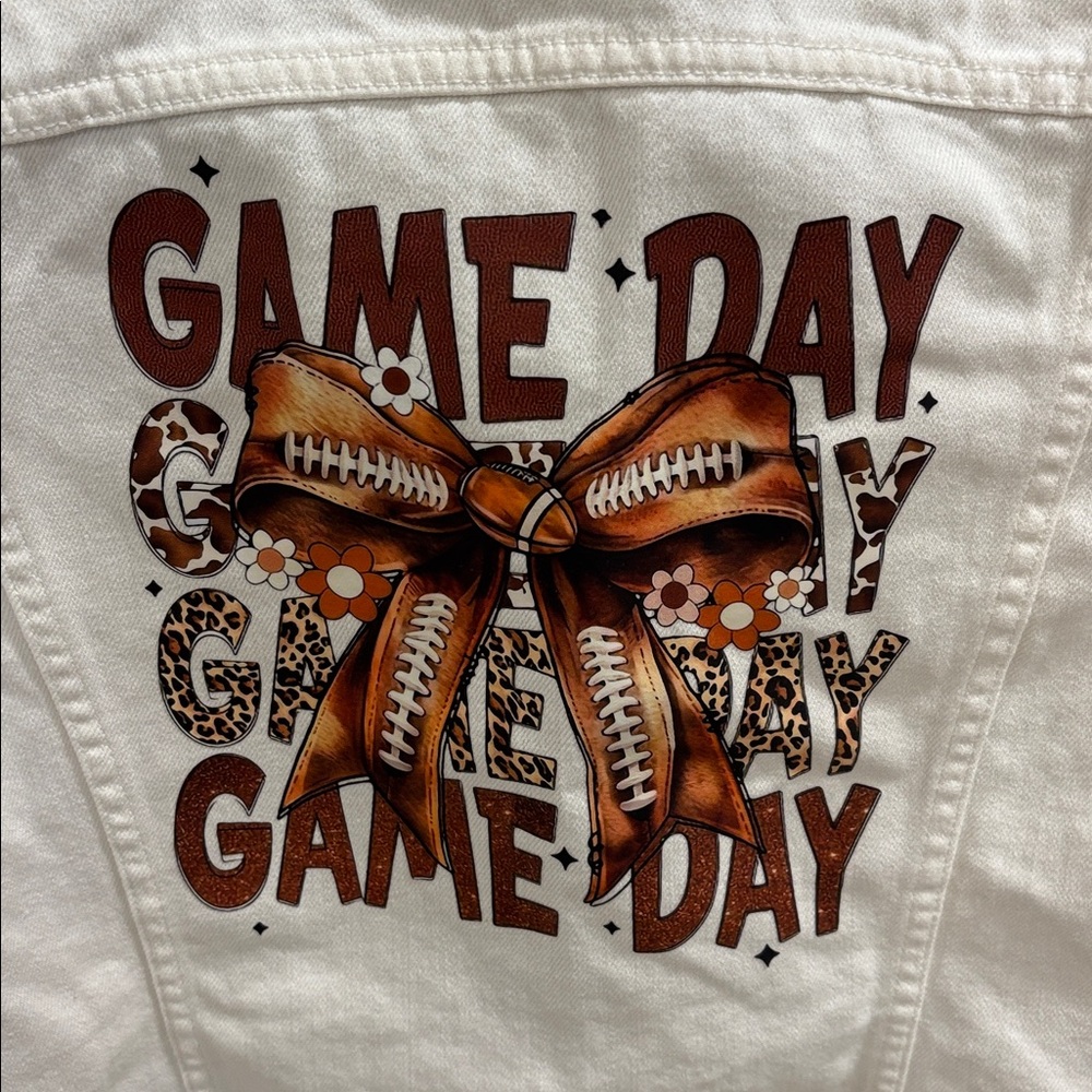 Jean Jacket 🏈 - Picture 2 of 4